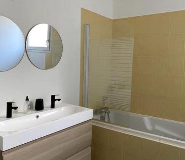 Faubourg Apartamento | Cozy Mezzanine Hideaway