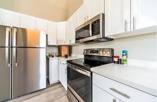 South End Apartamento | Cozy Micro Suites: Sleeps 2, Minutes to Downtown