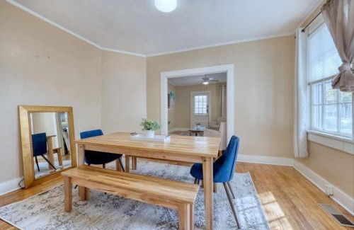 Columbus Casa | Cozy Midtown Nook- 5mins to Lake Bottom Park, 10mins to Downtown!