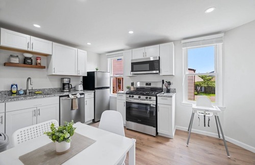 Natrona Heights Apartamento | Cozy&Modern 1 Bdr Apt Natrona