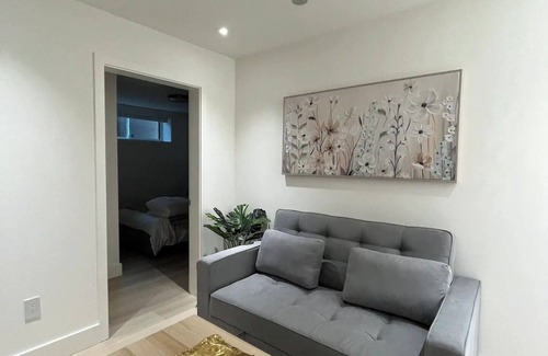 Hastings Apartamento | Cozy Modern 1BR/Private Entrance +Free Laundry