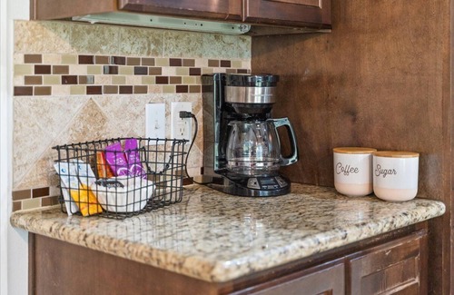 Round Rock West Casa | Cozy Modern 3 Bed 2 Bath Home - Round Rock / Austin