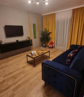 Focsani Apartamento | Cozy Modern Apartament