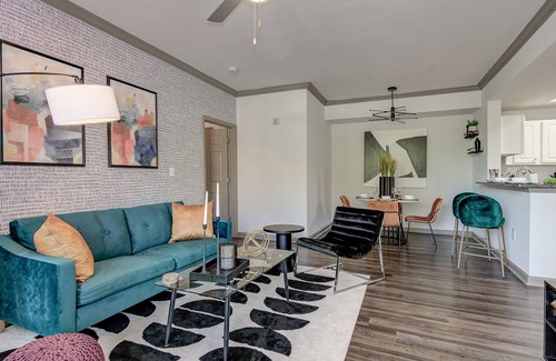 Piedmont Heights Casa | Cozy Modern Apt Sleeps 6 FREE Parking