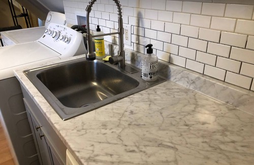 Stockade Historic District Apartamento | Cozy Modern City Escape