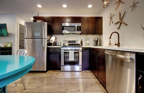 Seward Cabina | Cozy, modern cottage located in Seward, Alaska!