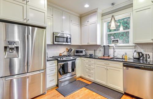 Piedmont Casa | Cozy Modern Craftsman in North Portland