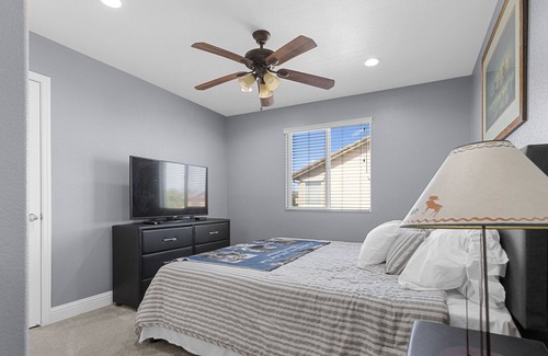Lathrop Casa | Cozy, modern, private Home in Lathrop, CA