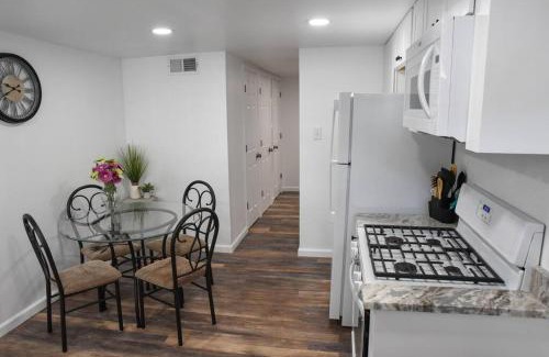 Mount Washington Apartamento | Cozy Mount Washington Home with Parking-Sleeps 4