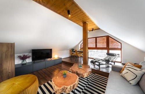 Velka Lomnica Apartamento | Cozy mountain attic apartment in High Tatras