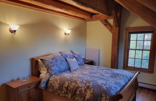 Charlemont Casa | Cozy Mountain Home Vacation Getaway!