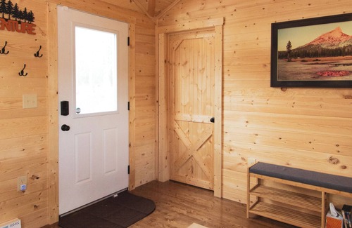 Fort Garland Cabina | Cozy Mountain Retreat in Forbes Park - Short-Term Getaway Near Sand Dunes.