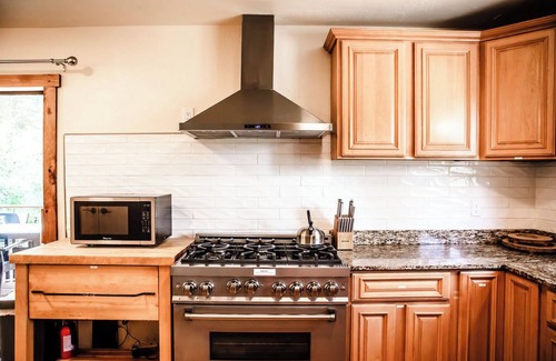 Ridgway Casa | Cozy mountain retreat minutes from Downtown Ouray!