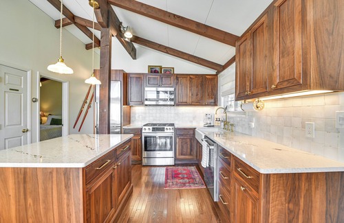 Windham Cabina | Cozy Mtn-View Chalet < 2 Mi to Windham Slopes