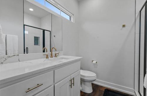 Hot Springs Casa | Cozy Mtn View Cottage w/Hot Tub