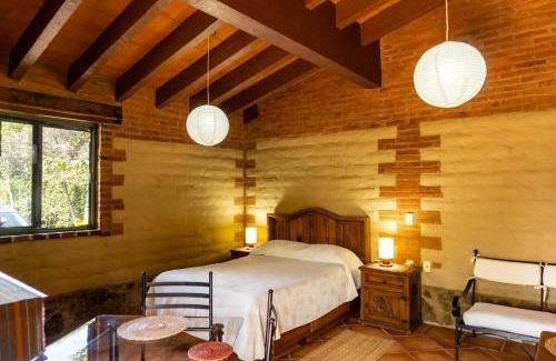 San Pedro Chalet De Esquí | Cozy Nature Escape in Tepoztlán