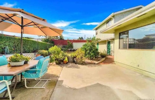 Bay Park Casa | Cozy nautical-themed studio with private entrance