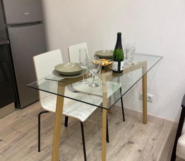 La Maternitat i Sant Ramon Apartamento | Cozy near the Barcelona Camp Nou Stadium