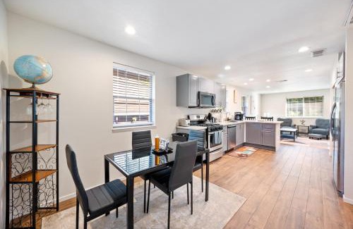 Southeastern Sacramento Casa | Cozy Nest Across the street from UC Davis Sacramento