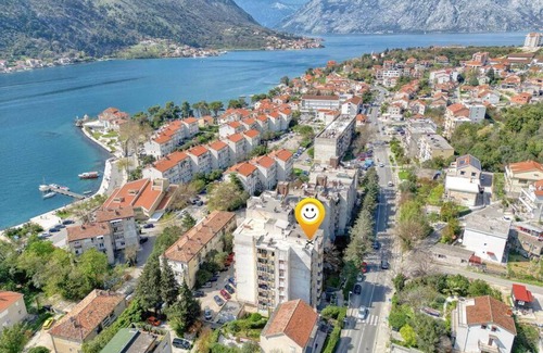 Kotor Apartamento | Cozy Nest Apartment- Central and Seaboard with Elevator
