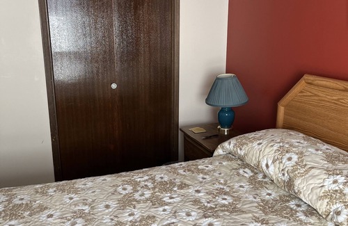 Northwest Calgary Cama Y Desayuno | Cozy Nest B&B