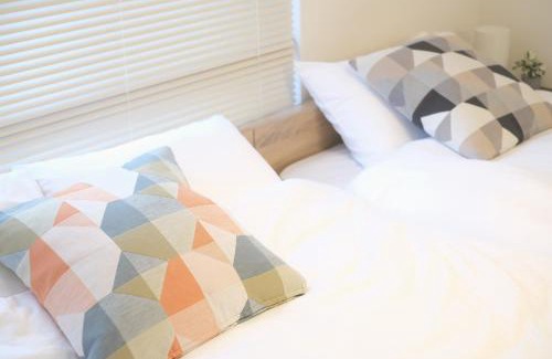 Nishi Apartamento | Cozy Nest Yokohama 横浜駅徒歩10分 Brand New Up to 4 Guests