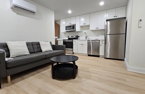 Trinidad Condominio | COZY, NEW, ENTIRE apartment located near UNION MARKET