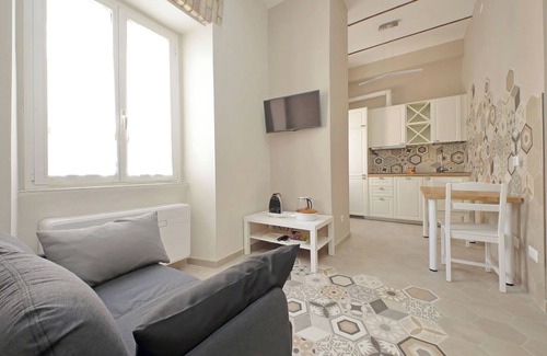 Sallustiano Apartamento | Cozy new flat near the Station!
