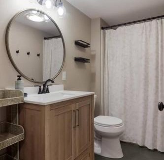 Northport Casa | Cozy & New - Walk to Lake Michigan & DT Northport