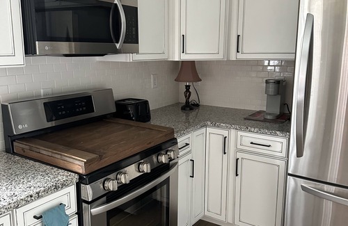 Mooresville Casa | Cozy newly built one bedroom barn apartment with everything you need!