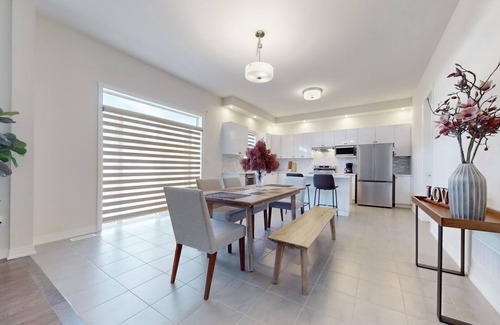 Severn Casa | Cozy Newly Built Orillia Lakeside 5 Bedroom House! 3 minutes walk to the lake!