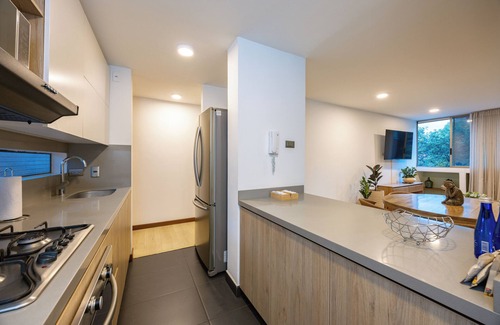 Las Lomas I Apartamento | Cozy & newly remodeled 2BR apt steps from Provenza