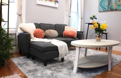 West Side Apartamento | Cozy Newly Renovated 3-bed 2-bath minutes to NYC!