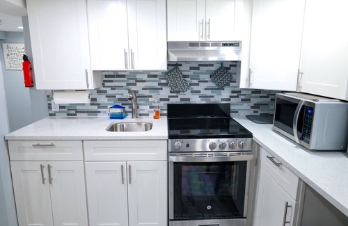 Lakeview Apartamento | Cozy NYC on the Island