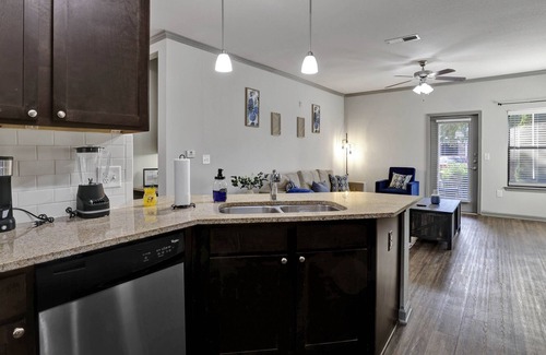 Sand Ridge Apartamento | Cozy Oasis 1 Bedroom Gem: near Downton, UAB, and Samford University.