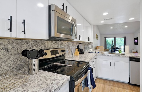 Oak Ridge Apartamento | Cozy Oasis/3Beds/FastWifi/Patio/close to parks