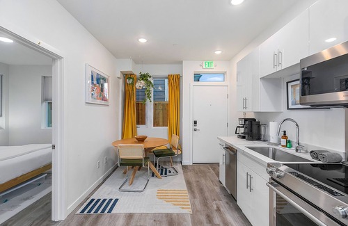 Capitol Hill Apartamento | Cozy Oasis in the heart of Capitol Hill