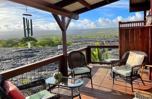 Kalapana Casa | COZY OFF GRID LAVA HOME - 2 Stories, Ocean View