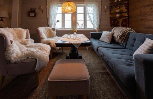 Stord Casa | Cozy older house in scenic surroundings