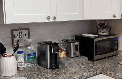 Wilmington Casa | Cozy on the Hill. Close to Riverfront, Brandywine park and great food