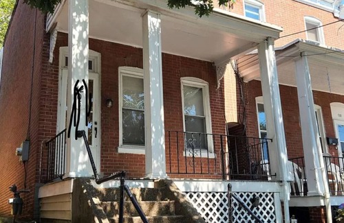 Wilmington Casa | Cozy on the Hill. Close to Riverfront, Brandywine park and great food