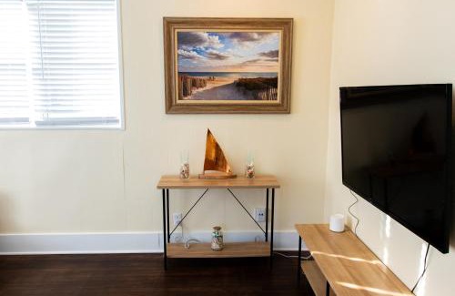 Jacksonville Beach Apartamento | Cozy One Bedroom Unit In the Heart of Jax Beach!