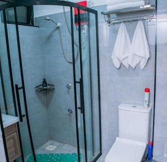 Kileleshwa Apartamento | Cozy One Bedroom Apartment with Fantastic Skyline View in Kileleshwa, Nairobi
