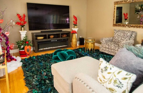 Meriden Casa | Cozy One Bedroom in Residential Home