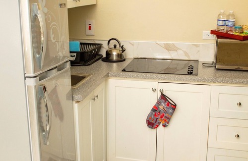 Havendale Apartamento | Cozy one bedroom, one bath apartment centrally located, gated community