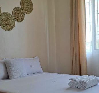 Ras Makamaiwe Apartamento | Cozy One Bedroom Tudor