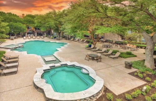 Milwood Apartamento | Cozy one Bedroom with WiFi and fitness room in fantastic Austin Domain area