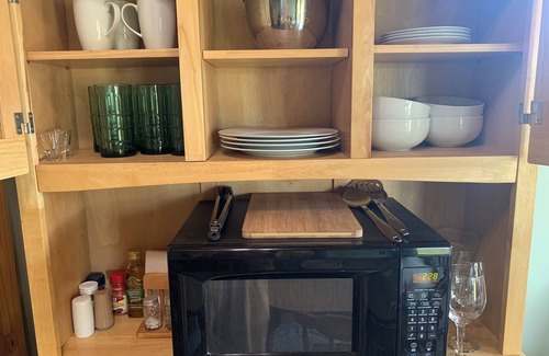 Westminster Apartamento | Cozy out of the way studio retreat with AC and WiFi in charming Westminster