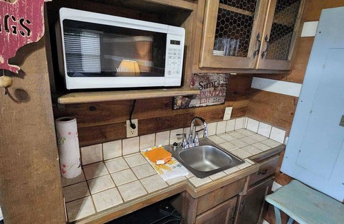 Fancy Gap Cabina | Cozy Parkway Cabin with Mountain Views - Cabin 4