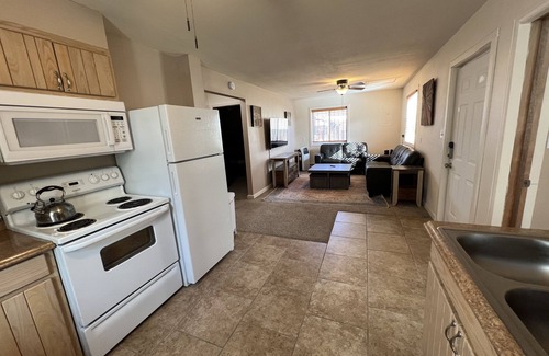 Alamosa Casa | Cozy, peaceful home in quiet neighborhood. Permit #03015